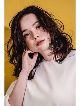 カタチ バイ アンジュ(katachi by Ange) 【katachi byAnge】小顔☆無造作カール 大人ルーズ セミディ