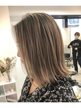 アディション 渋谷(ADITION) 【ADITION渋谷】バレイヤージュグラデーションハイライト