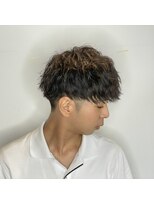 ルックグッドストア(LOOK GOOD STORE)&nbsp;ハイライトマッシュパーマウルフアッシュブラック波巻き６