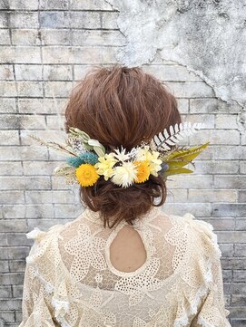 ピーブランズヘアー 大野城コモレビ(P-brandshair onojo Komorebi) ［stylist 今井］ドライフラワー×フワッとシニヨン