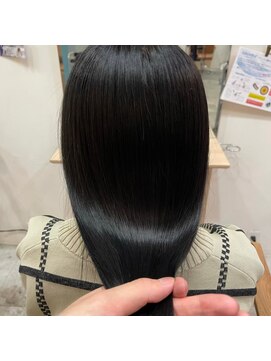 イオエ 岡本(ioe) 髪質改善/ショコラアッシュ/ヘルシースタイル/縮毛矯正/春カラー