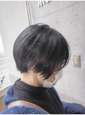前下がりショートボブ+黒髪