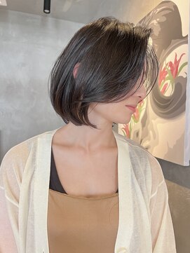 ブルックス ハイライト 大人ボブ  レイヤーボブ アッシュベージュ ショート