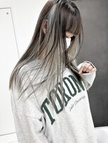 ヲタク(wotaku.)&nbsp;ハイライトカラーシルバーブラックコントラストローライトロング