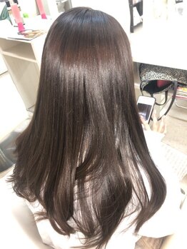 メランジュ(Melange)の写真/平日予約がおすすめ♪【プラチナフッ素トリートメント】で諦めていたハイダメージ毛も驚くほどの美髪に！