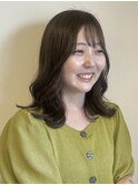 くすみオリーブベージュ