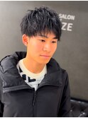 ハーフバングベリーショート黒髪ツーブロック