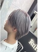 シルバーグレー