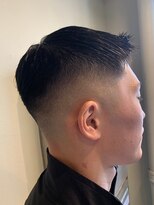 ミリオンバックス 神田店(Million Bucks)&nbsp;スパイキーショート/スペインカール<理容室>[メンズ/床屋/神田]