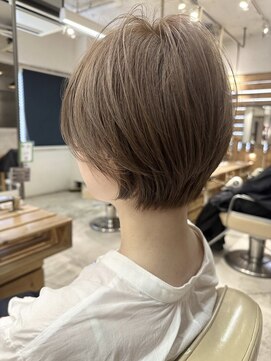 マーシィ(MARCIE) ショートボブ