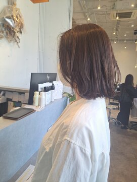 トイズファクトリー(Toys Factory) アッシュブラウン×ミディアムレイヤー美髪