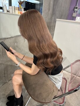 ラヴィキョート(Lavy kyoto) ブリーチなしカラーグレージュハイライトアッシュグレー小顔ボブ