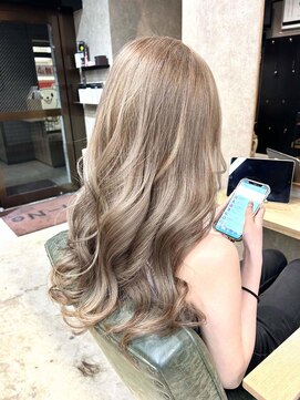 フィーネ 柏(Fi-Ne) ダブルカラー