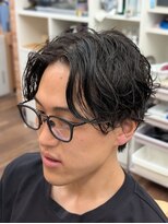 トリイ(TORII)&nbsp;サイドに流れる大人パーマ