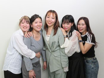 ブレス 東戸塚(bless hair & spa)の写真/女性スタッフが多いので気軽に相談しやすい◎無料の完全個室完備でお子様が一緒でも通いやすいのも魅力♪