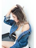 外国人風ロブ ハイライトグラデーション グレージュ　外ハネ