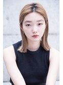 Aimee シルキーベージュ×外ハネボブ