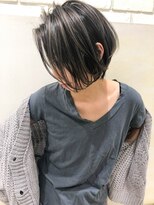 トルネード(TORNADO)&nbsp;外国人風ハイライトバレイヤージュショートボブ  グレージュ