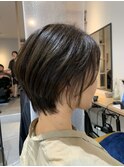 ショートボブ