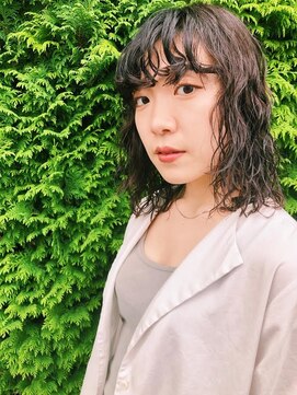 リヤン(Lien) カーリーヘアー