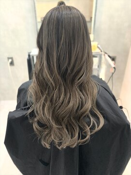 ヴィム ヘアー 宜野湾店(VIM hair) 20代/30代/40代/大人かわいいゆるふわ愛されシルキーベージュ