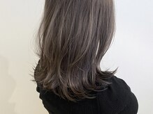 自分にはどんなスタイルが似合うかワカラナイ。。【千葉千葉駅/学割Ｕ24/インナーカラー/ブリーチ/韓国/】