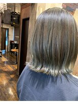 ヘアー クリエイト カルバリ(HAIR CREATE Calbari)&nbsp;ハイライト×くびれボブ