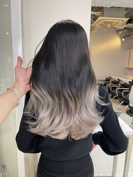 アライブ ハラジュク(ALIVE harajuku) ホワイトブロンドグラデーションryota