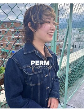 ヤヨイブレインズ グランデ(YAYOI BRAINS GRANDE) ハイライトパーマ