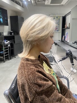 ノブレス ノアール(NOBLESSE NOIR) マッシュウルフ/ホワイティブロンド