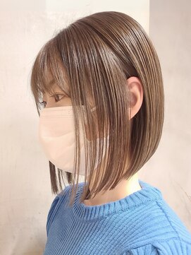 ソワネ 表参道(soigne) 表参道大人ショートボブ顔周りレイヤーカットくびれショート40代