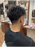 メンズ濡れ感スタイル×20代おしゃれ感