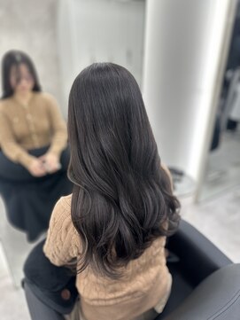 アルドーレフィエロ シンサイバシ(Ardore fiero shinsaibashi) ダークグレージュ