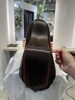 ロジ イン トゥバレー(LOWG in TOWVALLEY) 髪質改善縮毛矯正【酸性ストレート】