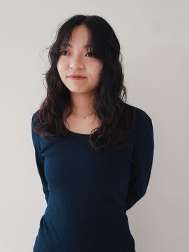 ロマリア 渋谷 渋谷宮益坂(Lomalia) 似合わせカットウェーブパーマ[渋谷駅/ダブルカラーケアブリーチ