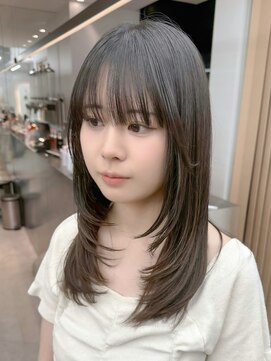ロンドクロエ 横浜(Lond Chloe) オリーブグレー/グランマッシュ/ココアベージュ/レイヤーカット