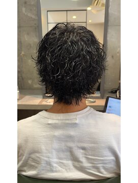 アルフレッド 瑞穂店(alfRed) 後ろ姿までラフに決まる長めシルエットのルーズパーマヘア