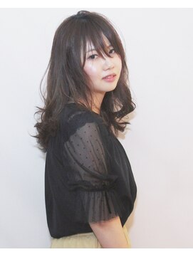 コッチ(kocchi.) 大人可愛いナチュラル小顔スタイルグレージュ