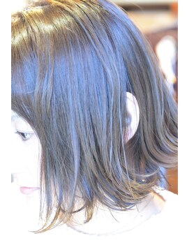 ピースリーヘア バイ カーサ(peathree.hair by CASA) バレイヤージュ×ハネボブ