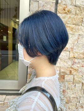 ルーブ トウキョウ(Loob. TOKYO) グラデーションマッシュ.くすみブルー【池袋.髪質改善】