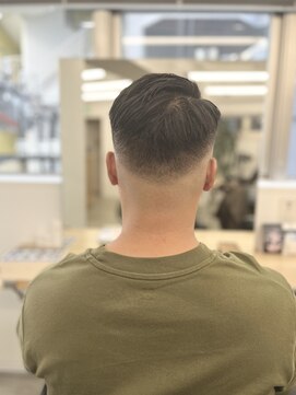 エイト 恵比寿店(EIGHT ebisu) tomi-254 スキンフェード!