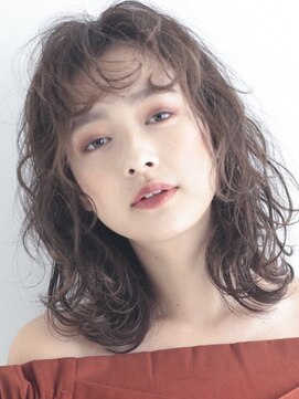 エチカ(ECHICA) ボブ×レイヤー×ベージュ