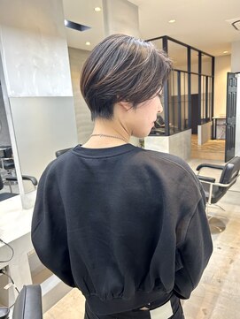 ムードタテマチ(mood tatemati) くびれショートセンターパート