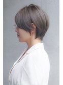 襟足スッキリ!アッシュカラーショート