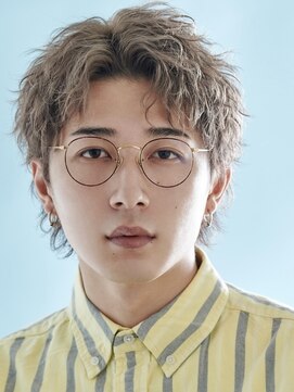 オーシャントーキョー サニー 原宿(OCEAN TOKYO Sunny) 波巻きパーマツイストスパイラルパーマツーブロックメンズ