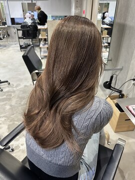 ラック(LUCK) ミルキーベージュ/船橋/くすみベージュ/細めハイライト