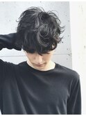 《セットを簡単に》パーマで大人の雰囲気に/韓国マッシュ