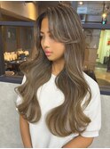 ハイライト、レイヤーカット、フェザーバング、ケアブリーチ