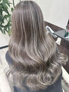 ベルヘアーデザイン 堺東(Belle hair Design) ハイライトレイヤーカットイルミナカラー堺東20代30代40代