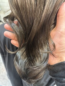 ロマンヤカタ ファース(ROMAN YAKATA fars) 透明感極艶カラー　上窪　11/21